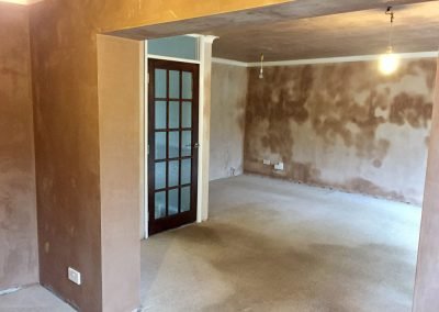 Plastered dining area